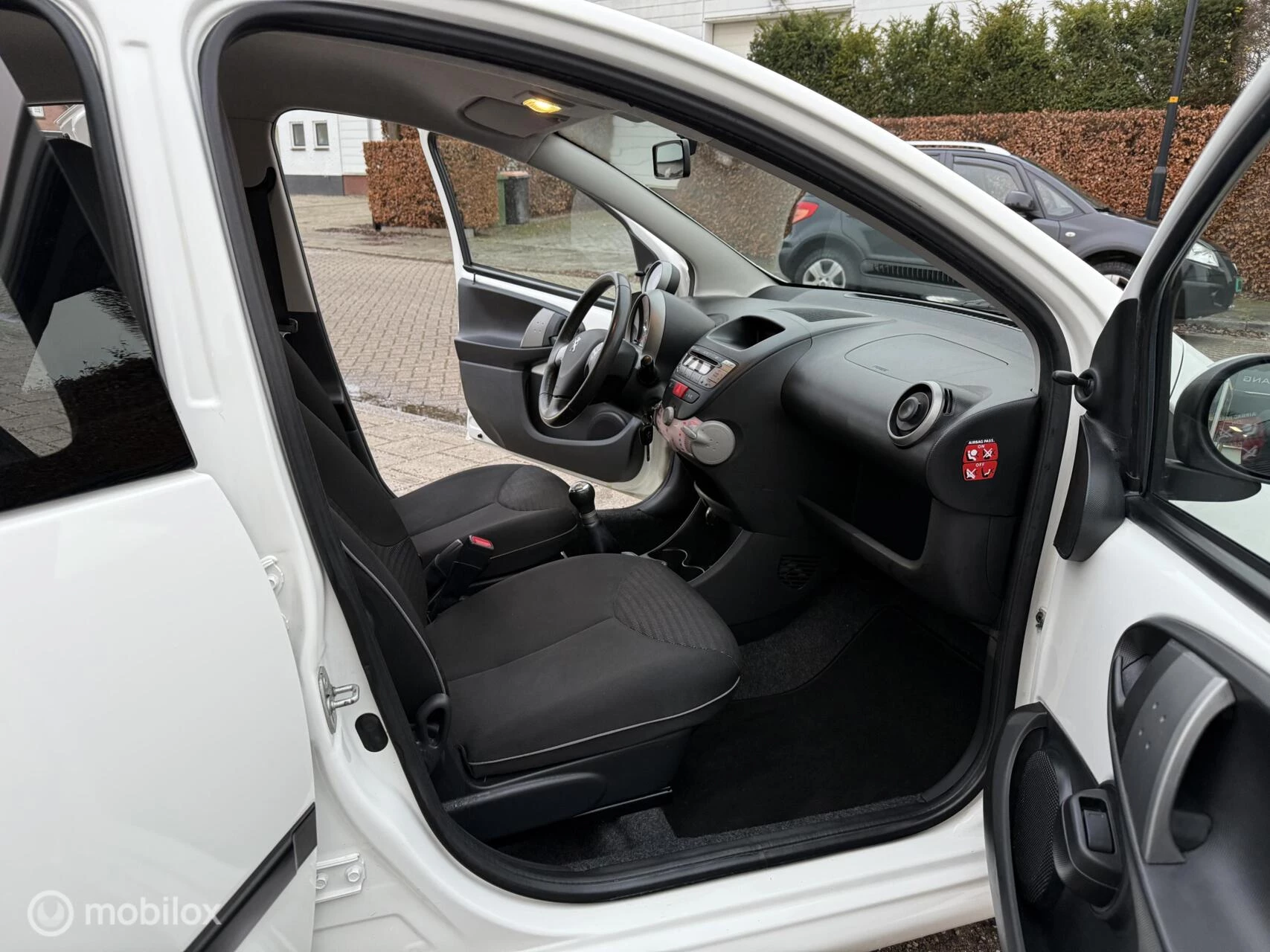 Hoofdafbeelding Peugeot 107