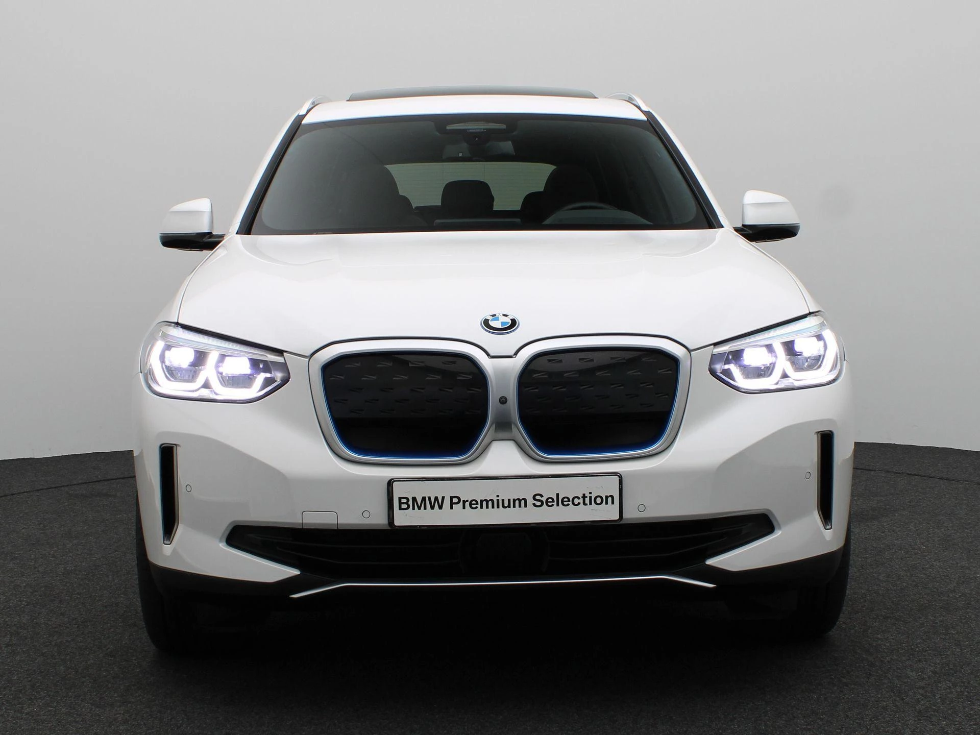 Hoofdafbeelding BMW iX3