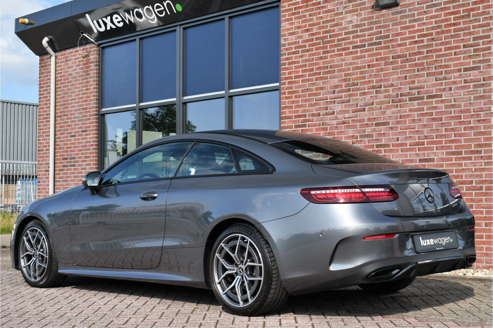 Hoofdafbeelding Mercedes-Benz E-Klasse