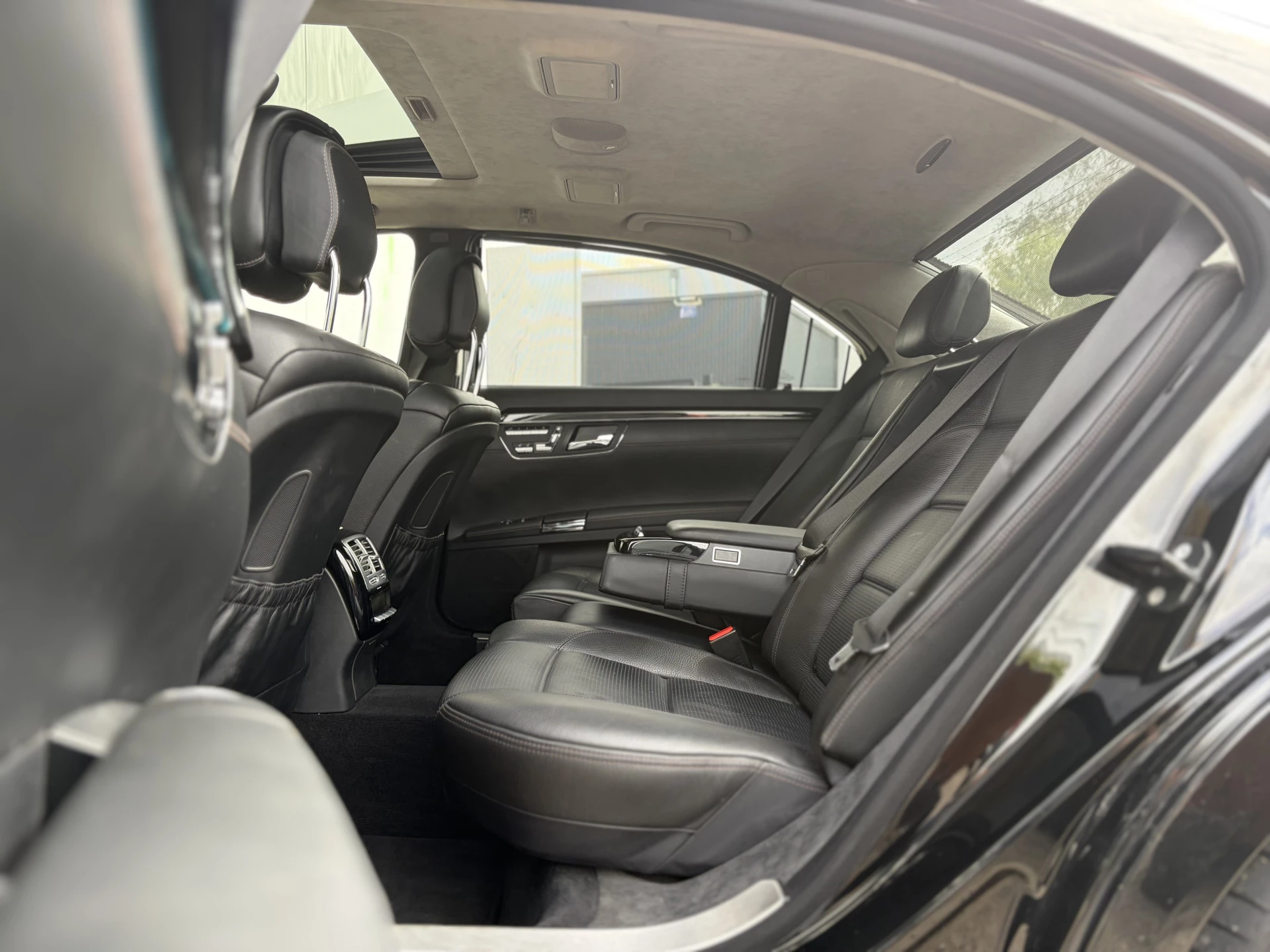 Hoofdafbeelding Mercedes-Benz S-Klasse