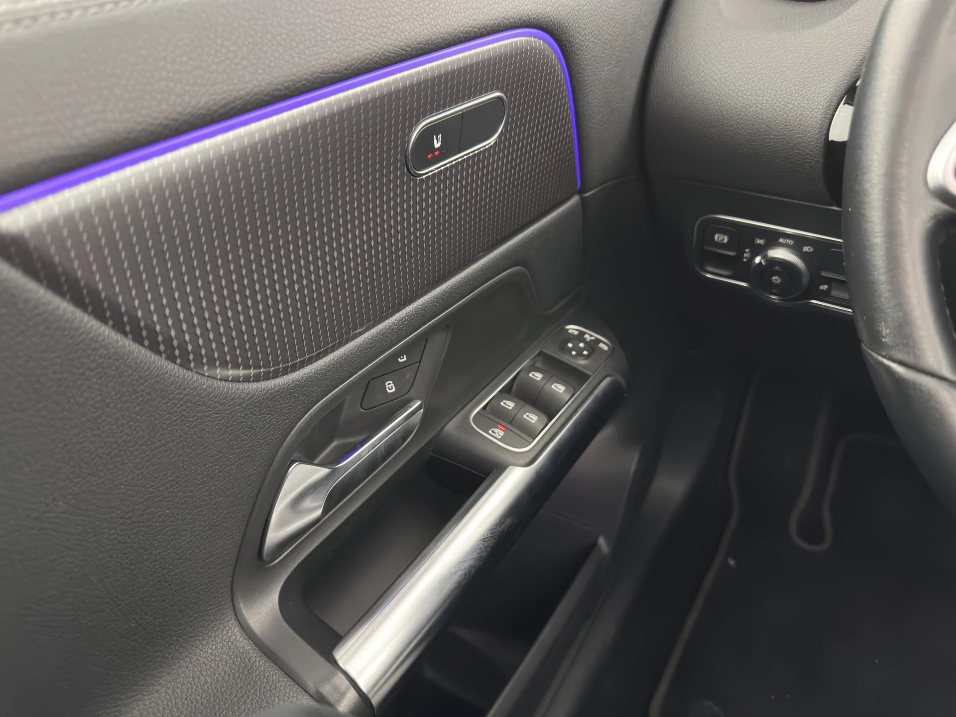 Hoofdafbeelding Mercedes-Benz EQA