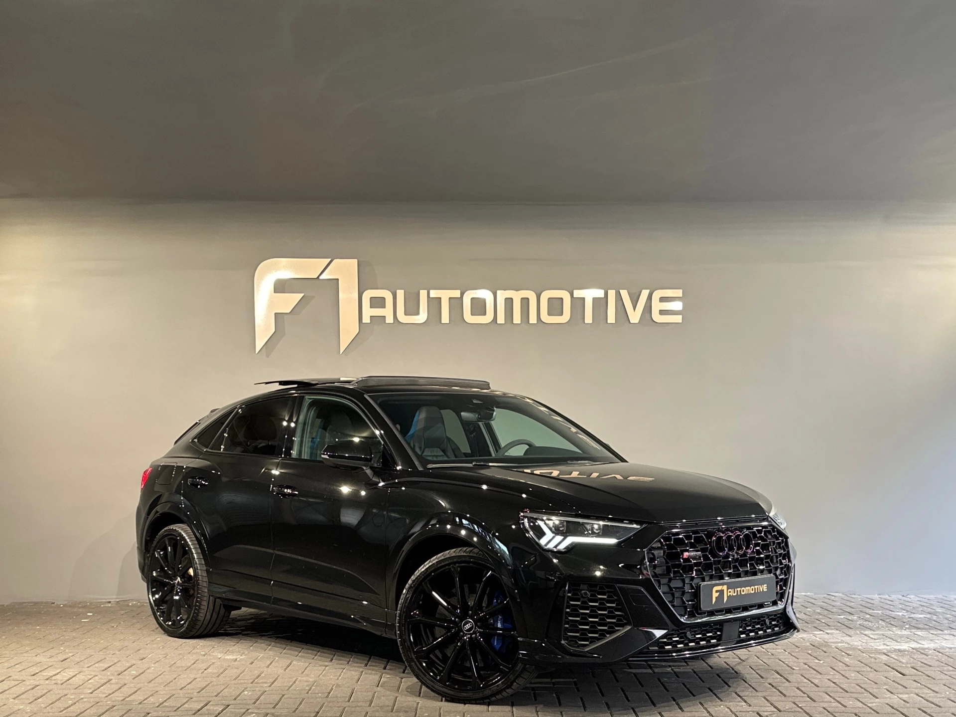 Hoofdafbeelding Audi RSQ3