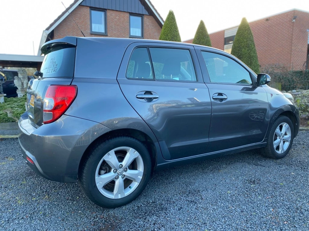 Hoofdafbeelding Toyota Urban Cruiser