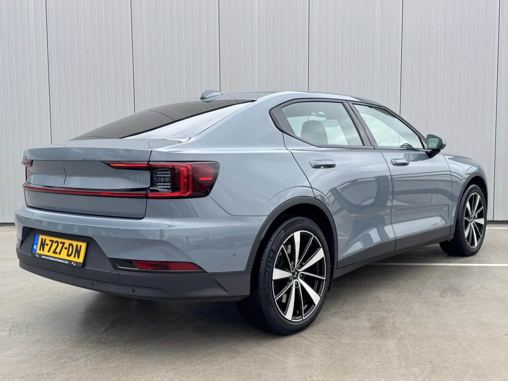 Hoofdafbeelding Polestar 2