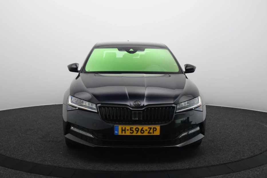 Hoofdafbeelding Škoda Superb