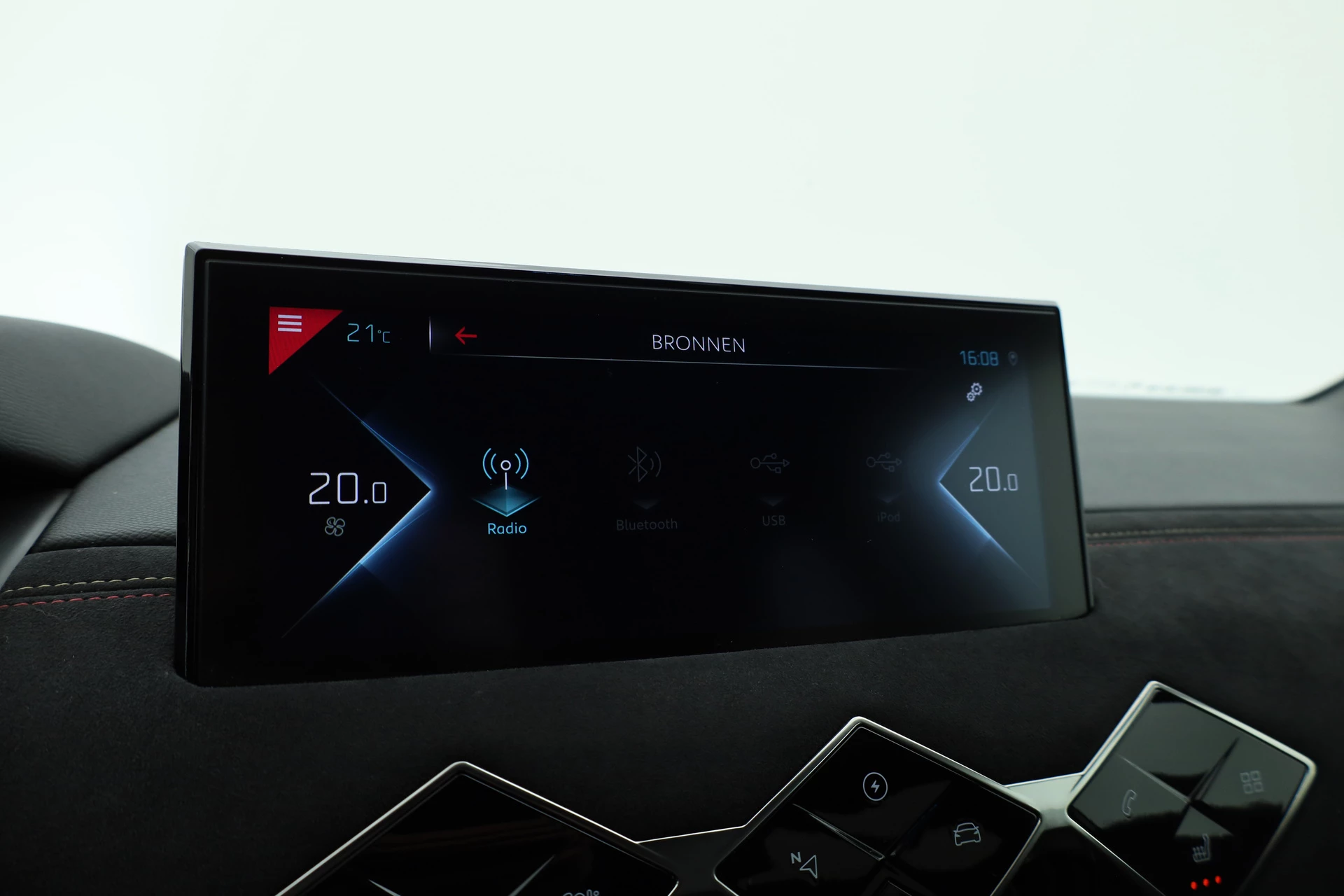 Hoofdafbeelding DS DS 3