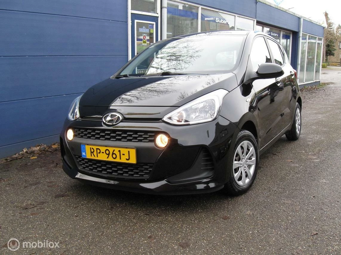 Hoofdafbeelding Hyundai i10