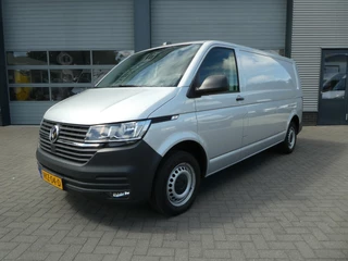 Volkswagen Transporter 2.0 TDI L2H1 airco . pdc. trekhaak. 3 zits