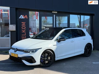 Volkswagen GOLF 2.0 TSI R 4Motion | Pano | Akra | HUD | Memory