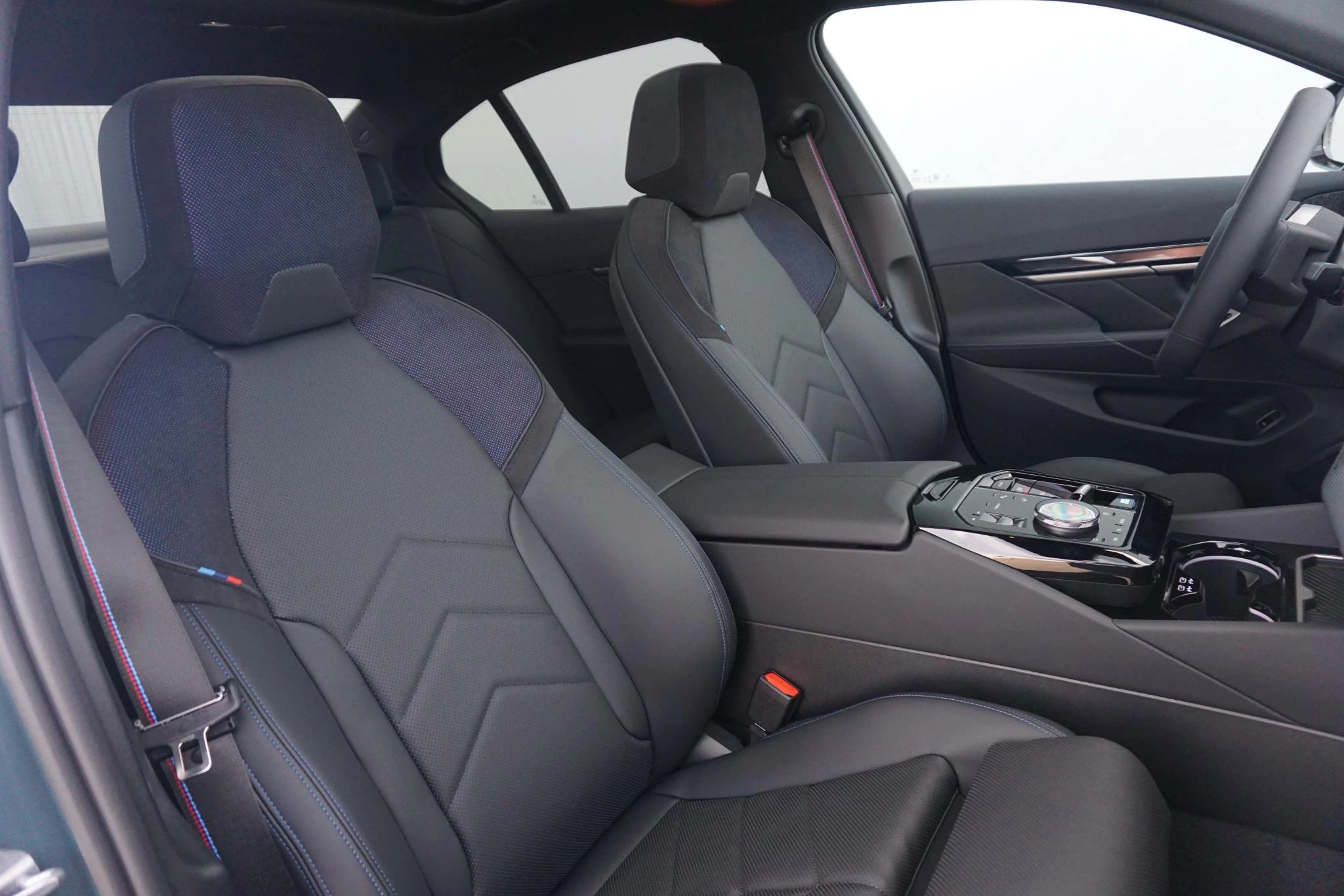 Hoofdafbeelding BMW i5