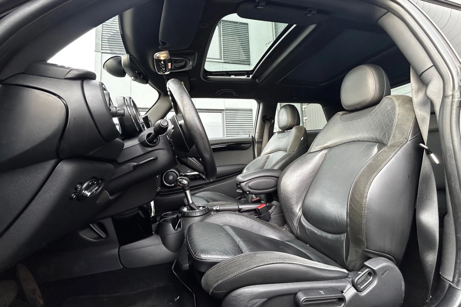 Hoofdafbeelding MINI Cooper S