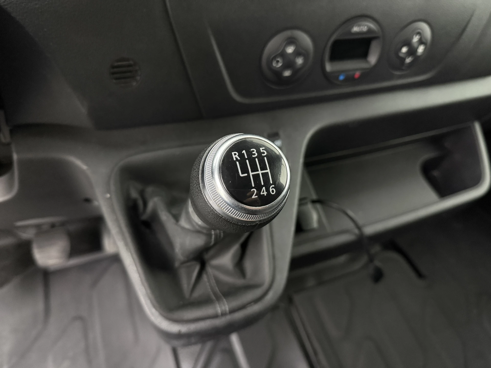 Hoofdafbeelding Opel Movano