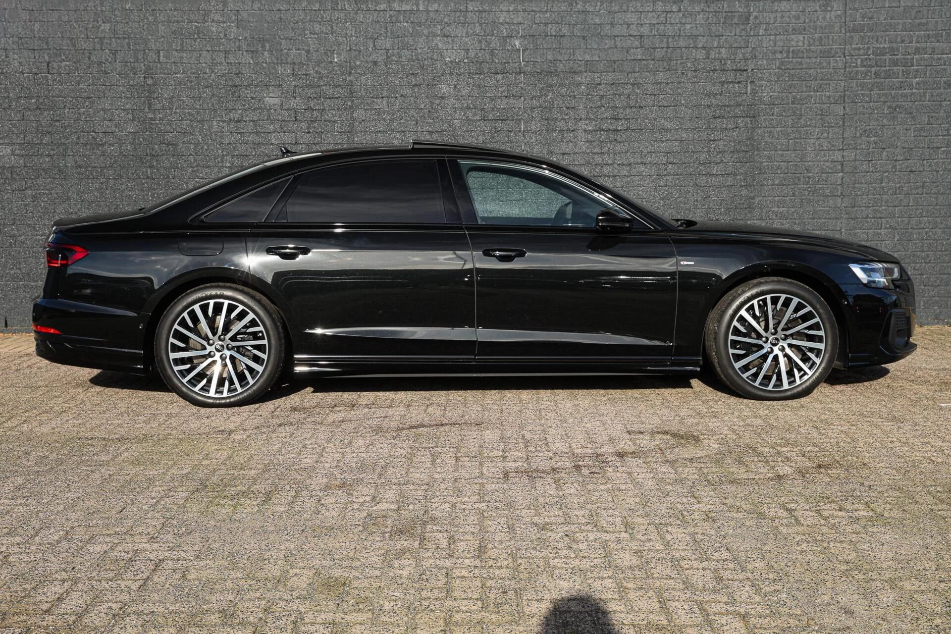 Hoofdafbeelding Audi A8
