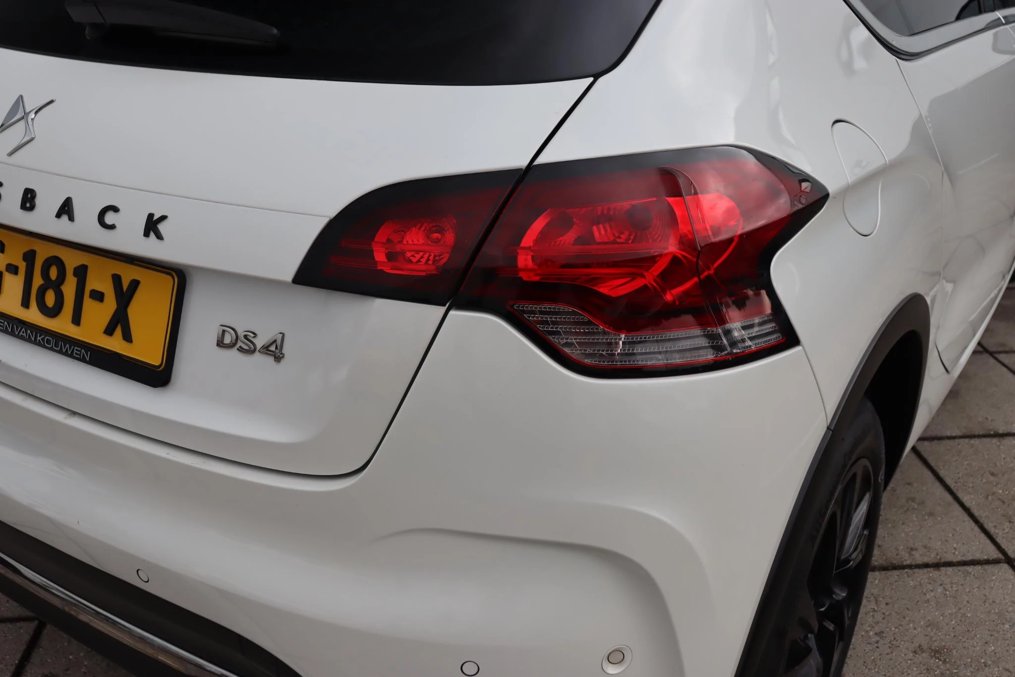 Hoofdafbeelding DS DS 4