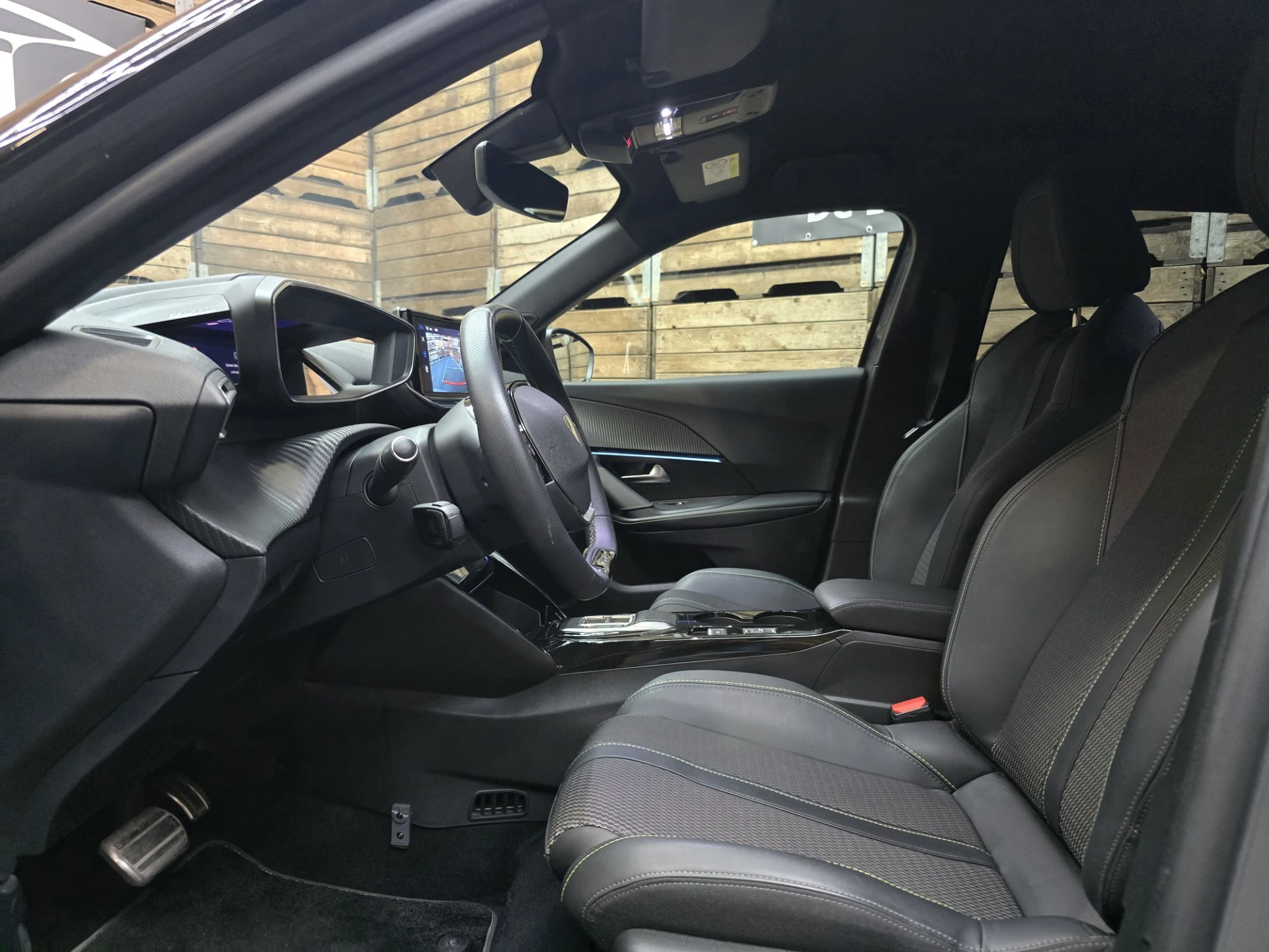 Hoofdafbeelding Peugeot e-2008