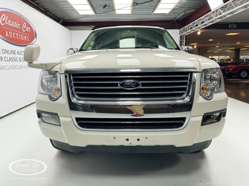 Hoofdafbeelding Ford Explorer