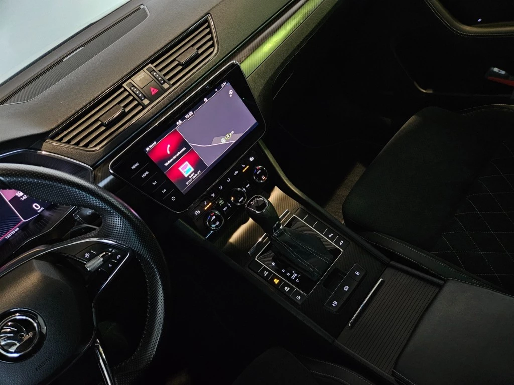 Hoofdafbeelding Škoda Superb