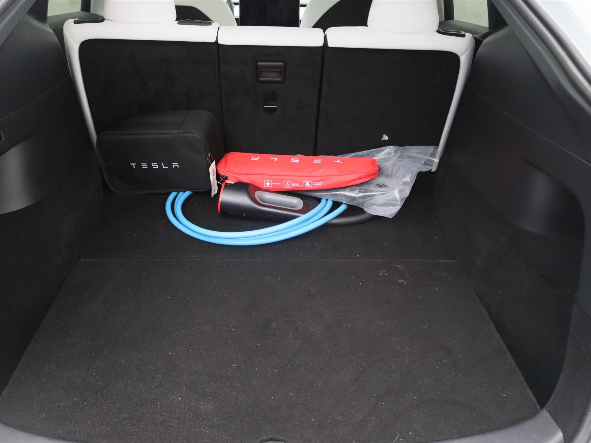 Hoofdafbeelding Tesla Model Y