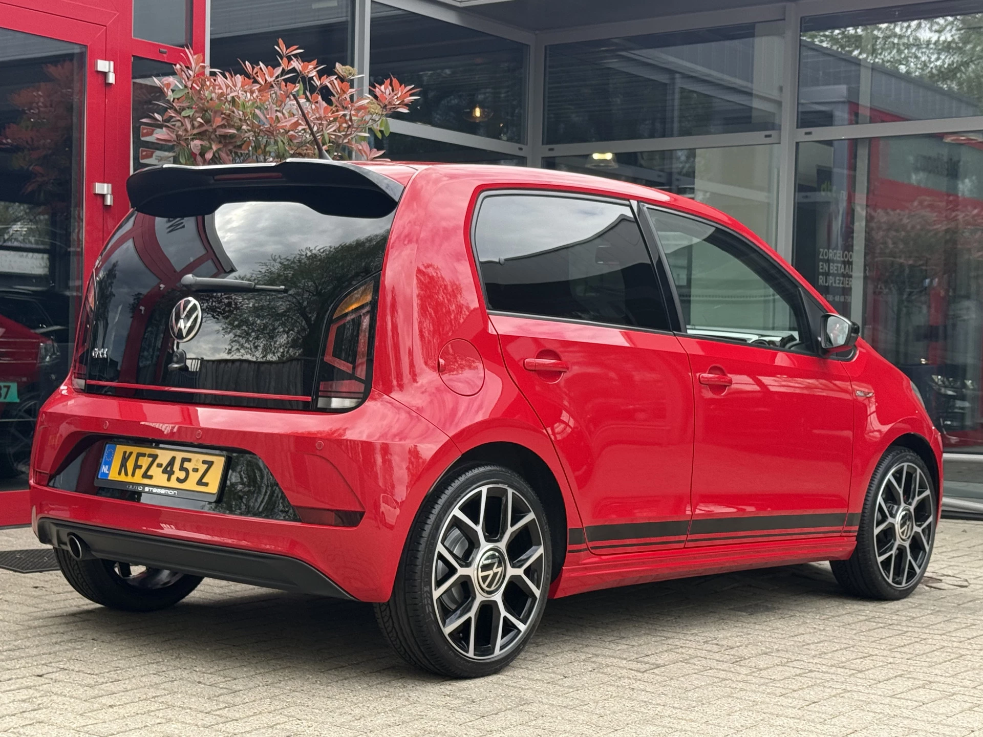 Hoofdafbeelding Volkswagen up!
