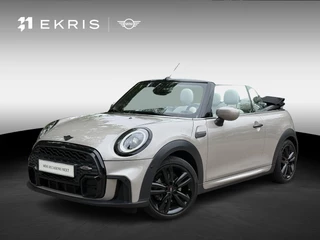 MINI Cabrio Cooper John Cooper Works Uitvoering | 17" LM JCW Track Spoke zwart | Harman-Kardon sound system | Elektrisch verwarmde voorstoelen | Stuurwielrand verwarmd | Leer Chester Satellite Grey