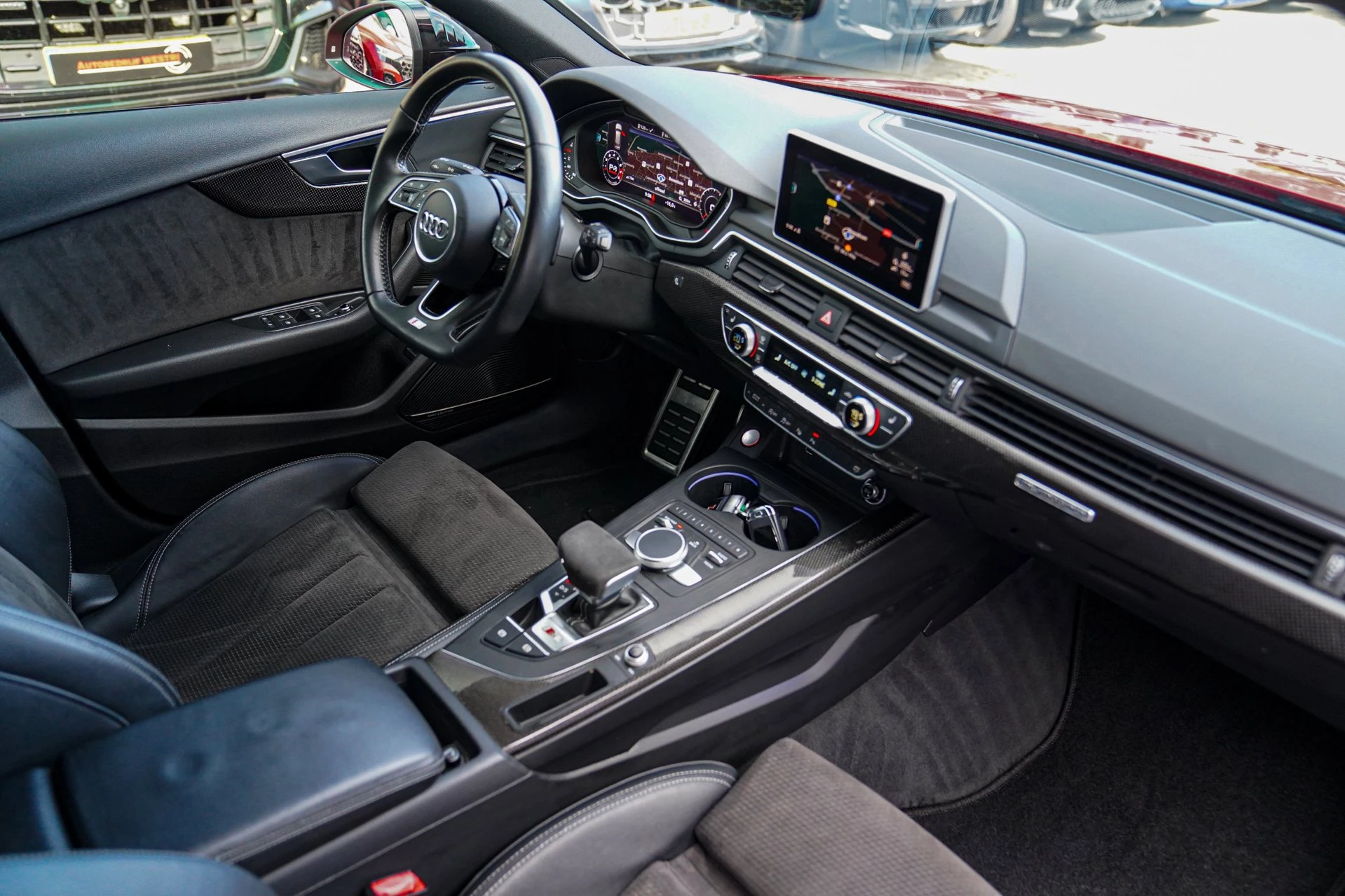 Hoofdafbeelding Audi S4
