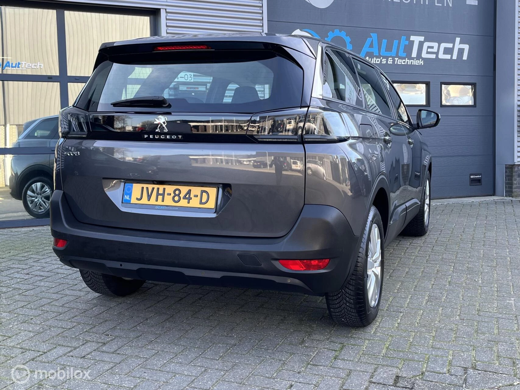Hoofdafbeelding Peugeot 5008