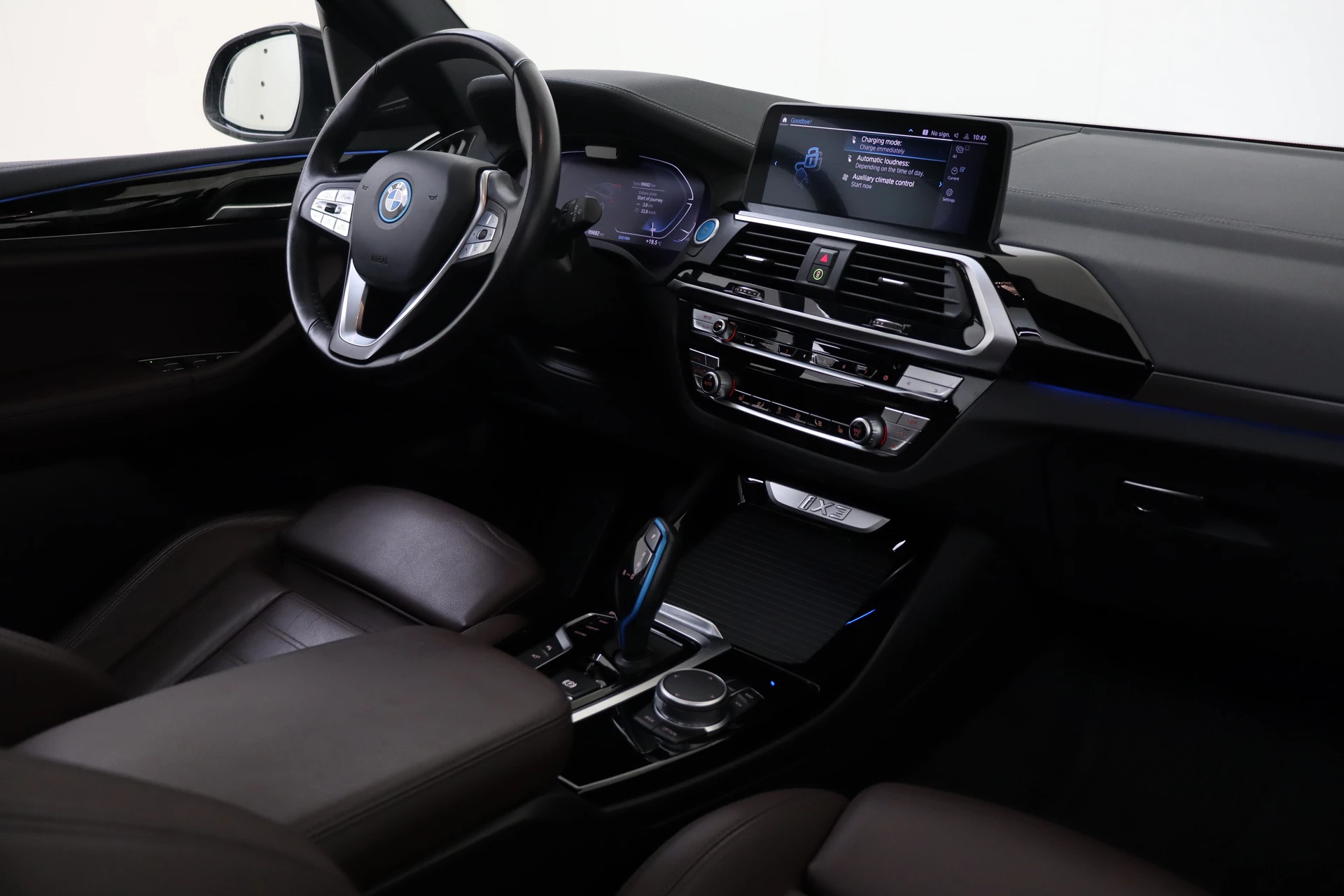 Hoofdafbeelding BMW iX3