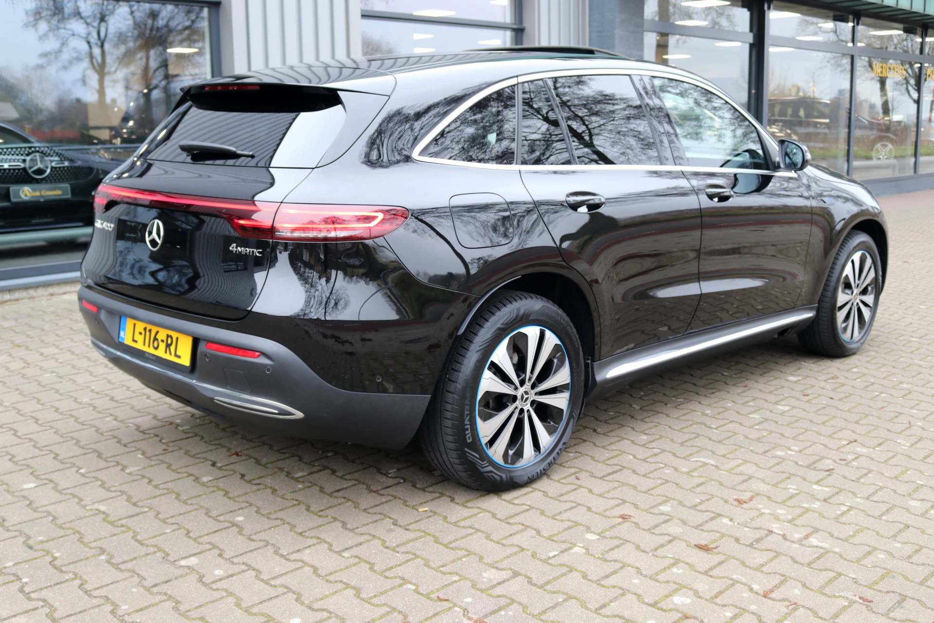 Hoofdafbeelding Mercedes-Benz EQC