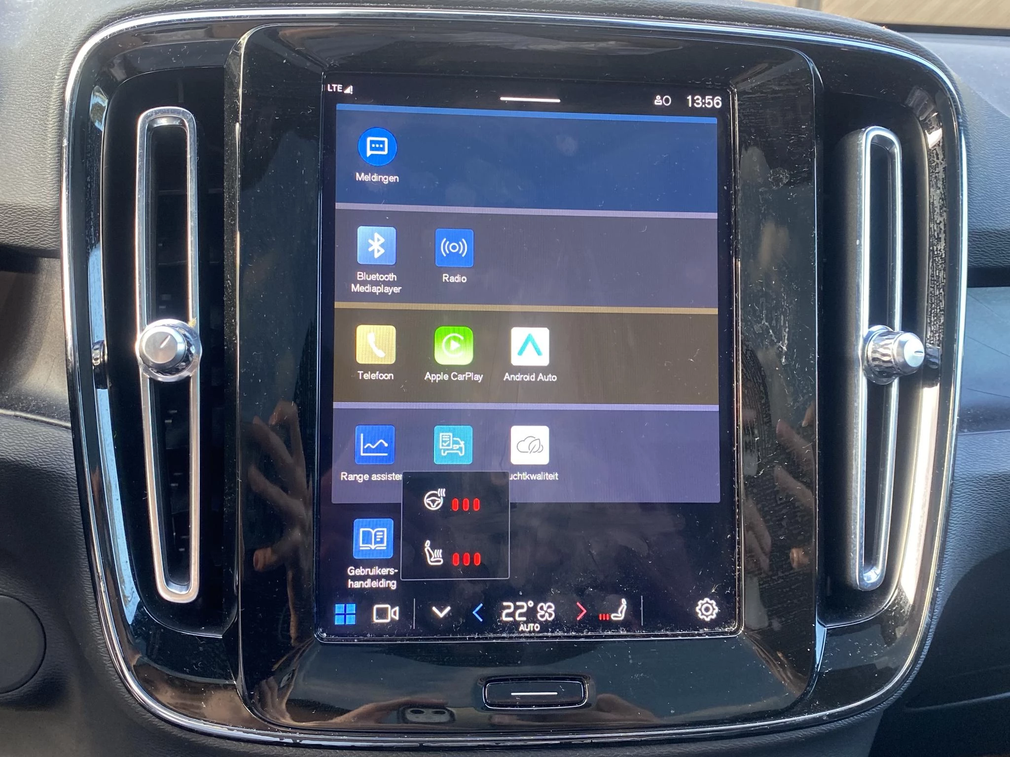 Hoofdafbeelding Volvo C40