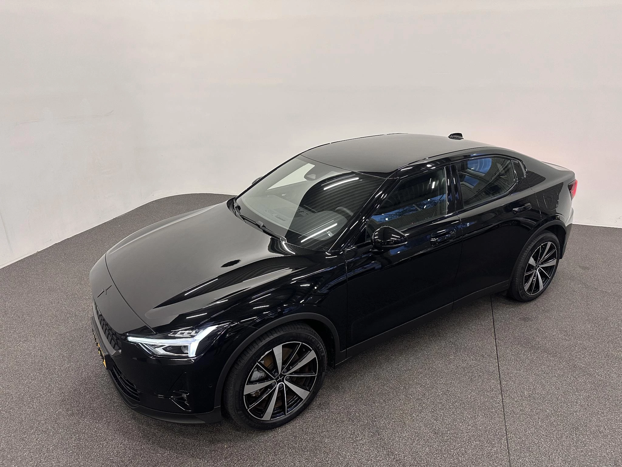Hoofdafbeelding Polestar 2