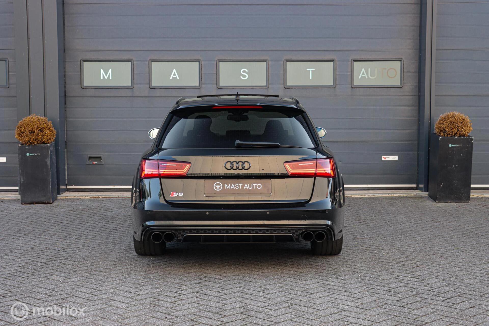 Hoofdafbeelding Audi S6