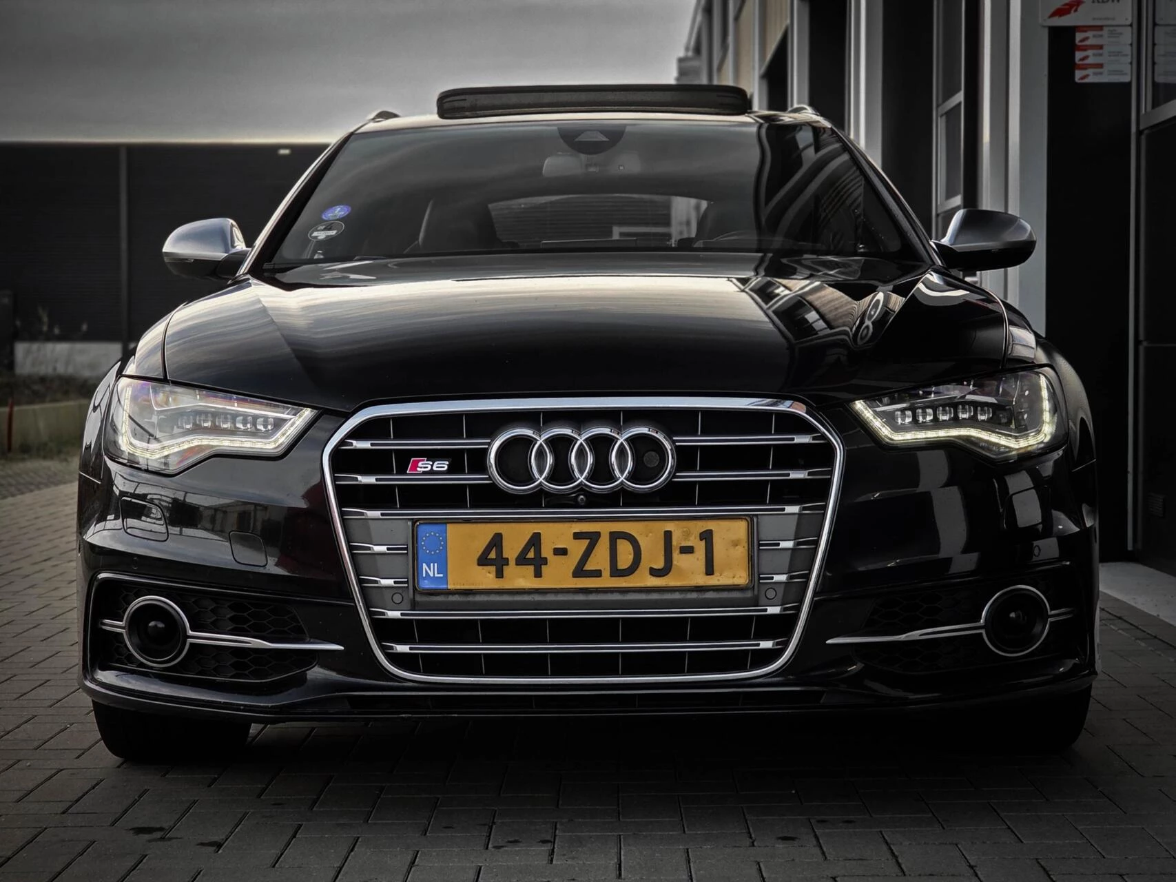 Hoofdafbeelding Audi S6