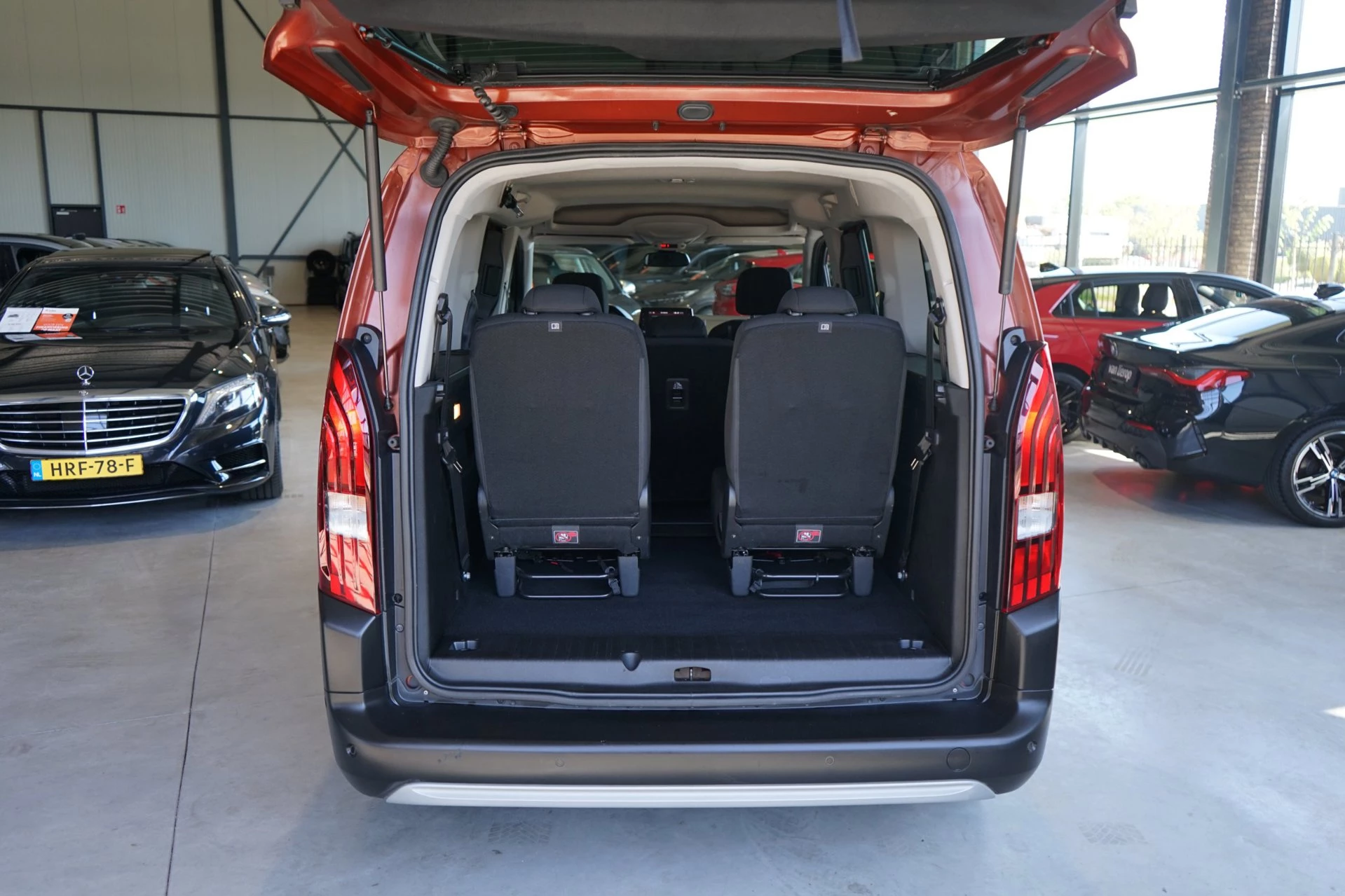 Hoofdafbeelding Peugeot Rifter