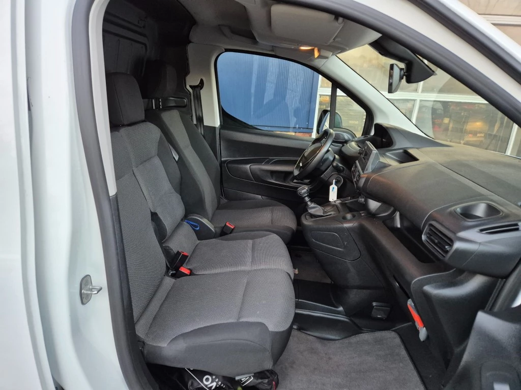 Hoofdafbeelding Peugeot Partner