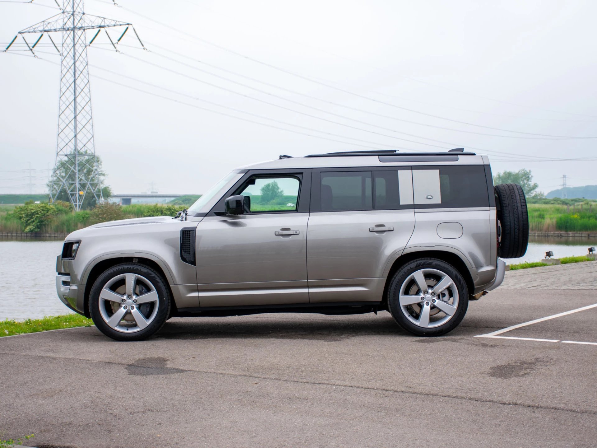 Hoofdafbeelding Land Rover Defender