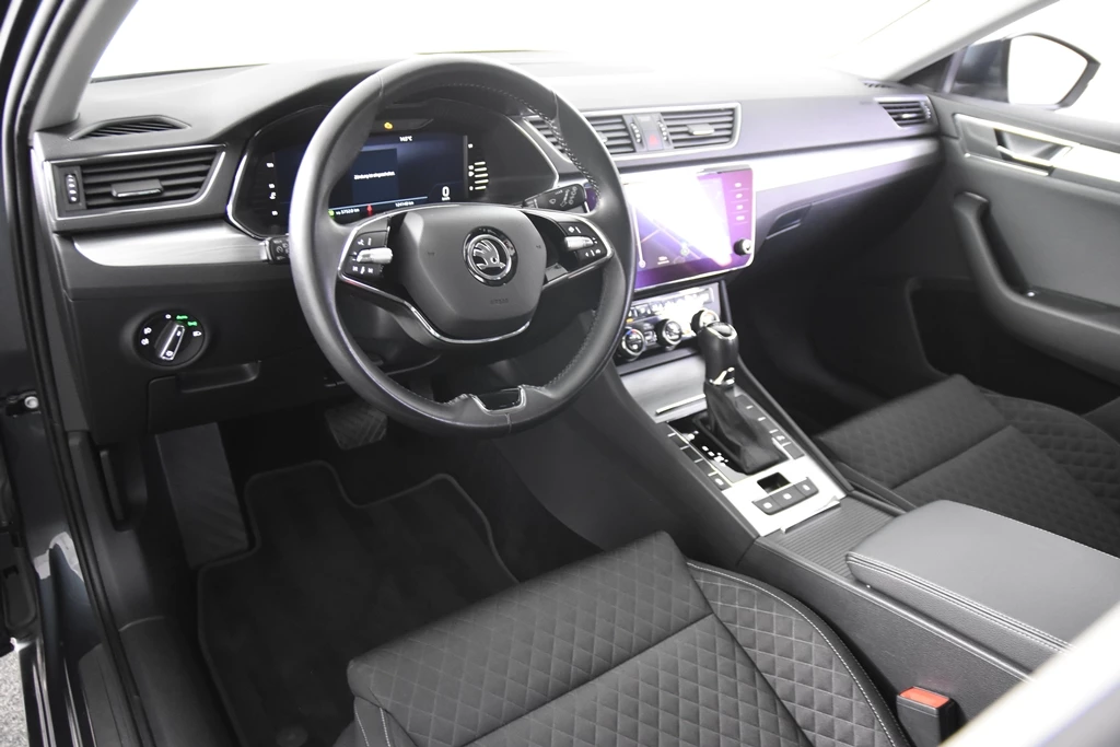 Hoofdafbeelding Škoda Superb