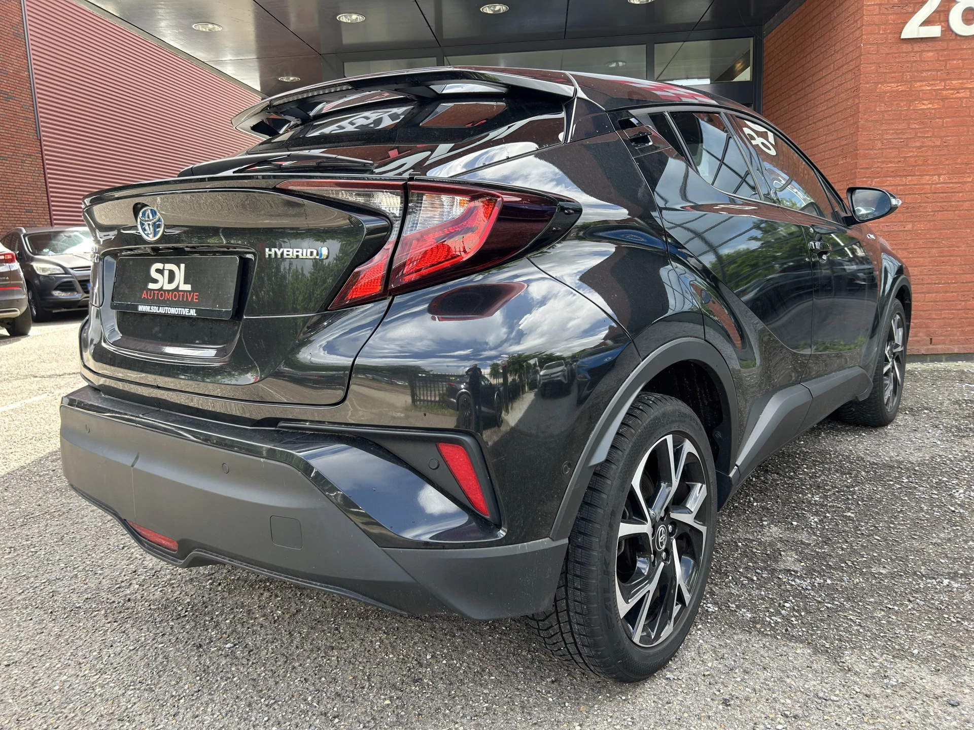 Hoofdafbeelding Toyota C-HR
