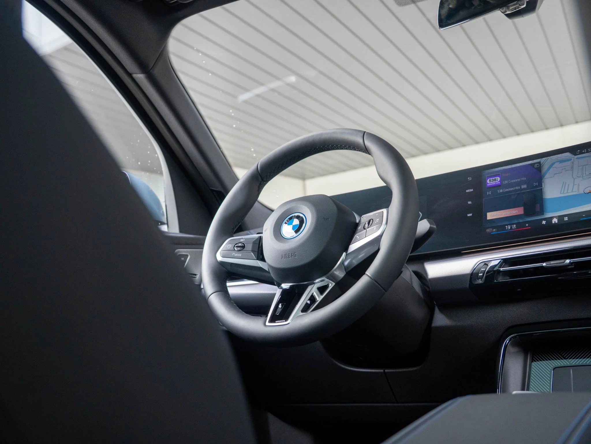 Hoofdafbeelding BMW iX2