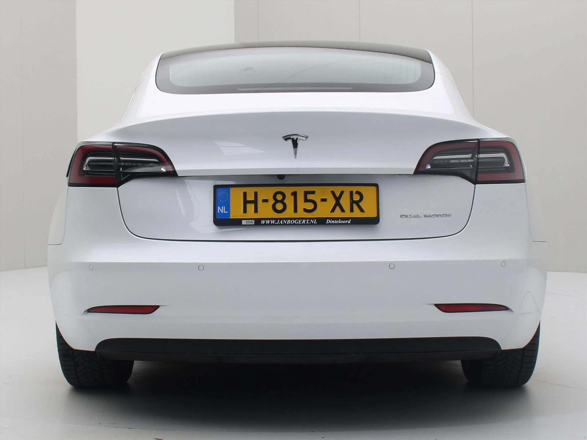Hoofdafbeelding Tesla Model 3