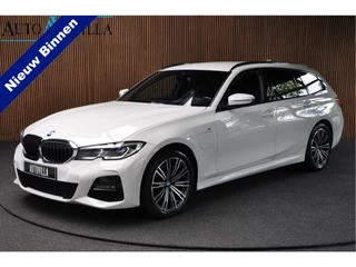 Hoofdafbeelding BMW 3 Serie BMW 3 Serie Touring 330e M-Sport Navi Leer Carplay Laser LED Trekhaak elektr. uitklapbaar PDC