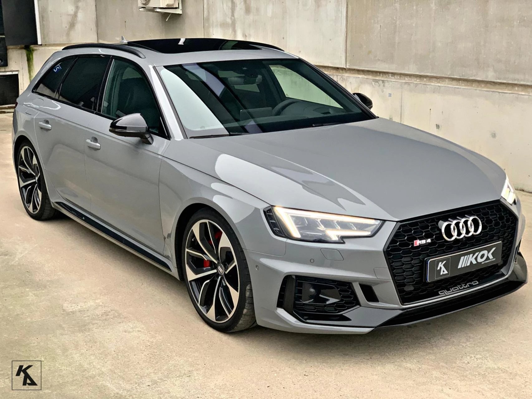 Hoofdafbeelding Audi RS4