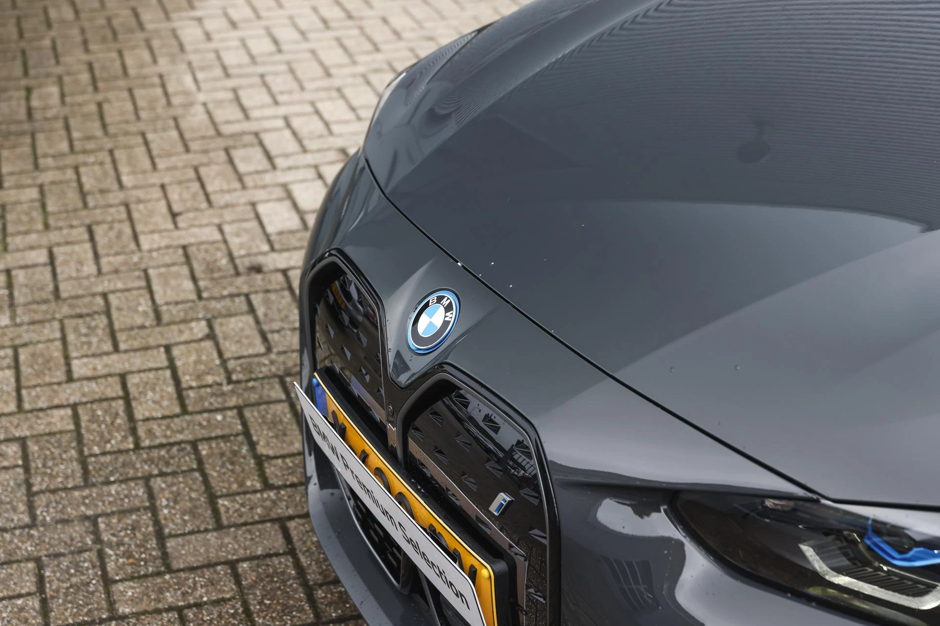 Hoofdafbeelding BMW i4