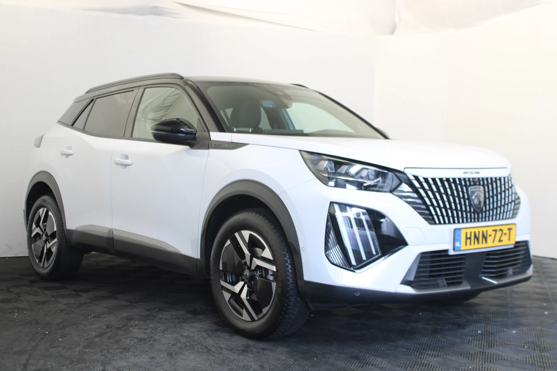 Hoofdafbeelding Peugeot 2008