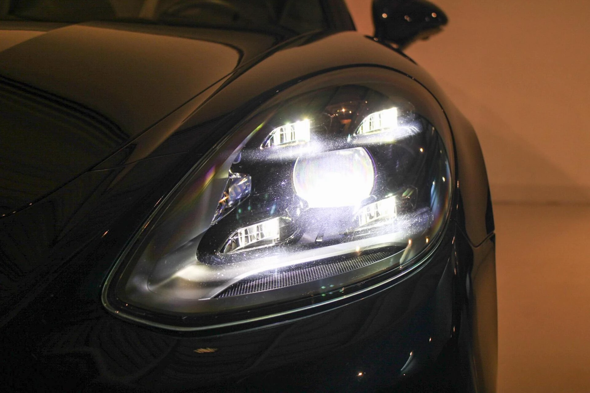 Hoofdafbeelding Porsche Panamera