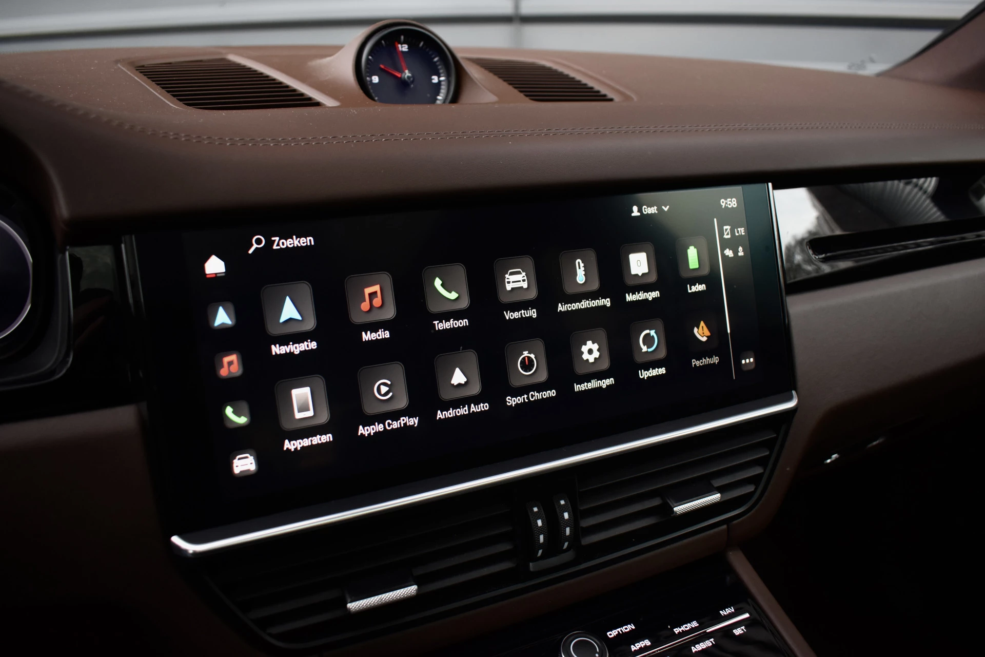 Hoofdafbeelding Porsche Cayenne