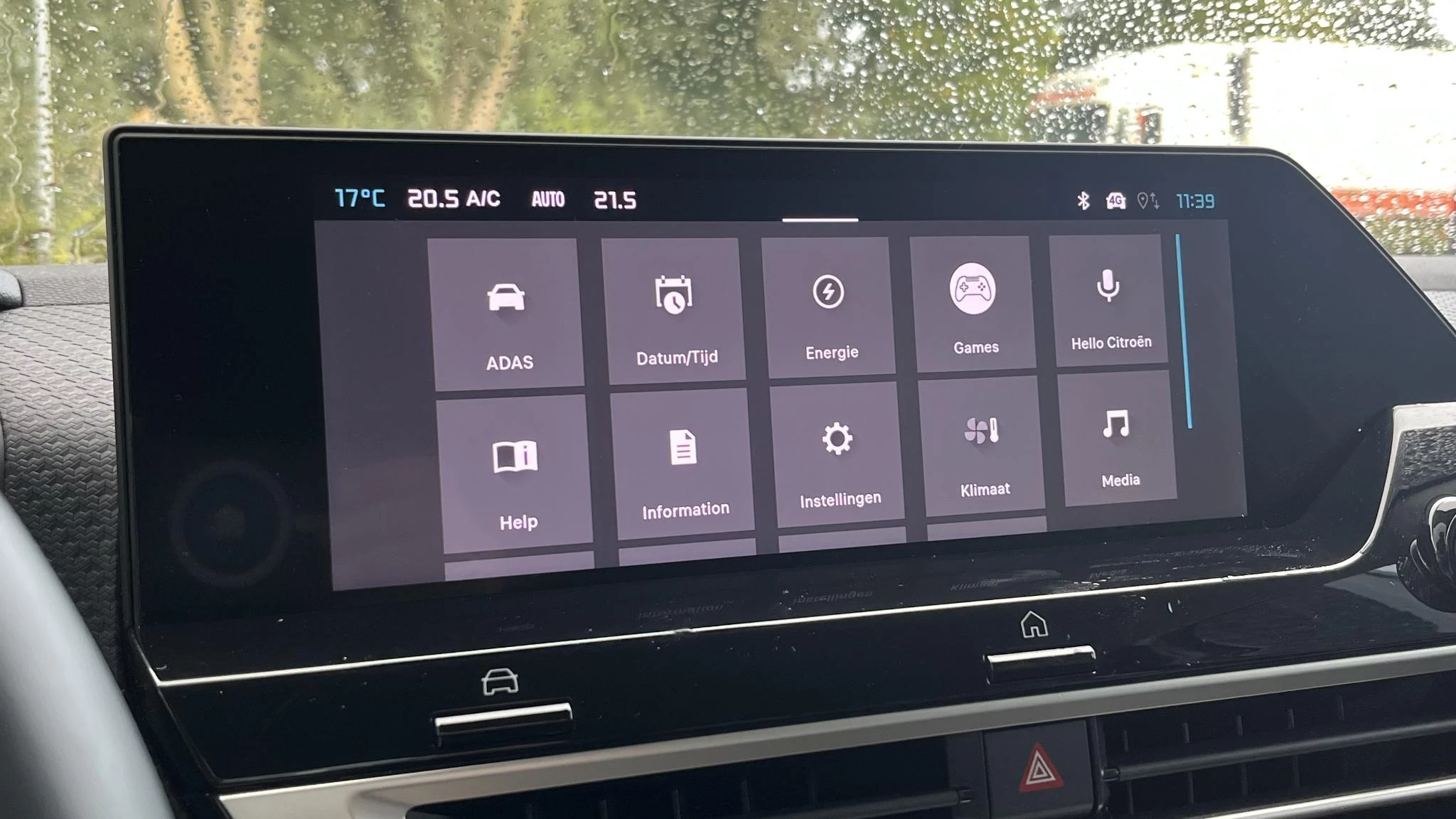 Hoofdafbeelding Citroën ë-C4
