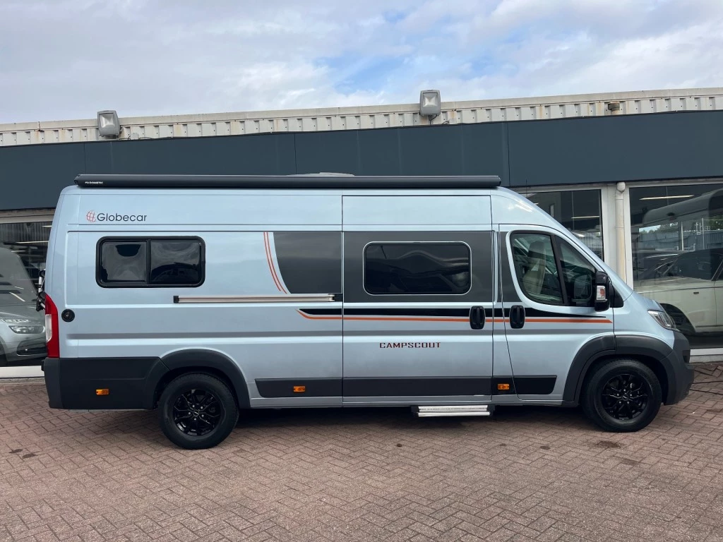 Hoofdafbeelding Pössl Globecar 640 Enkele Bedden Zonnepaneel