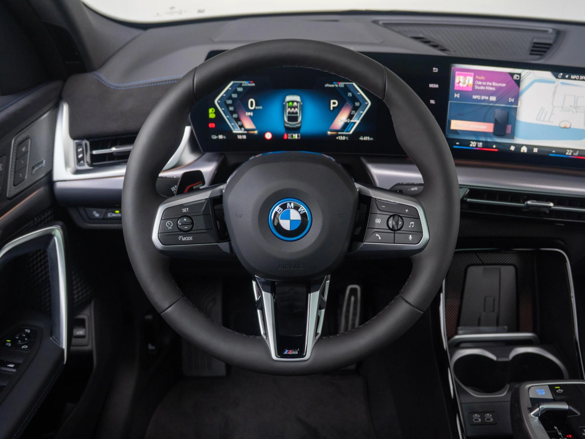 Hoofdafbeelding BMW iX2
