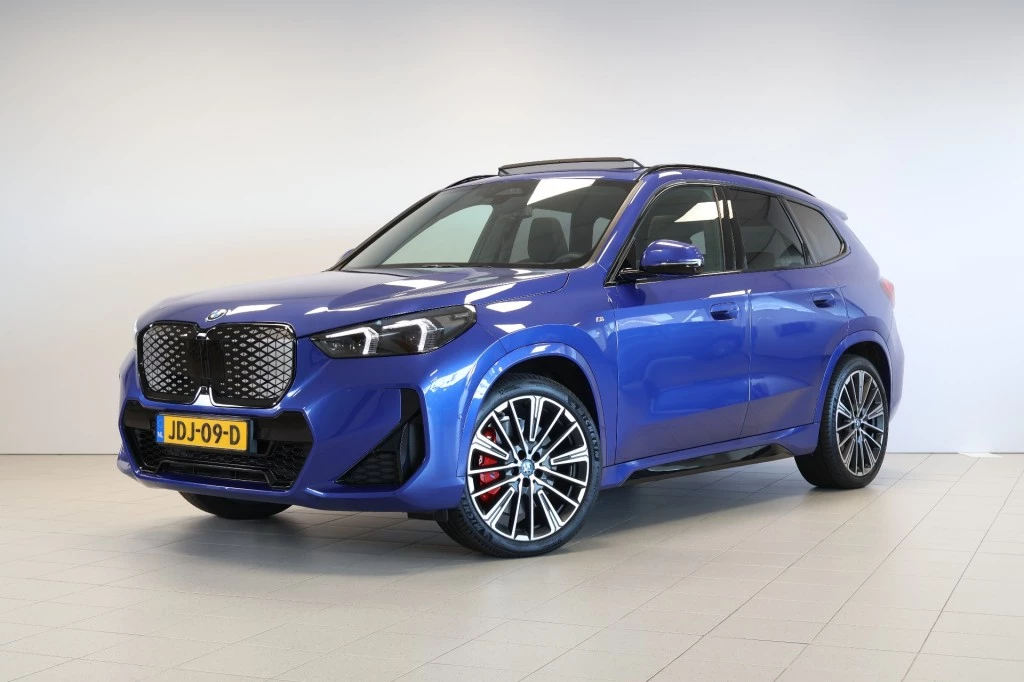 Hoofdafbeelding BMW iX1