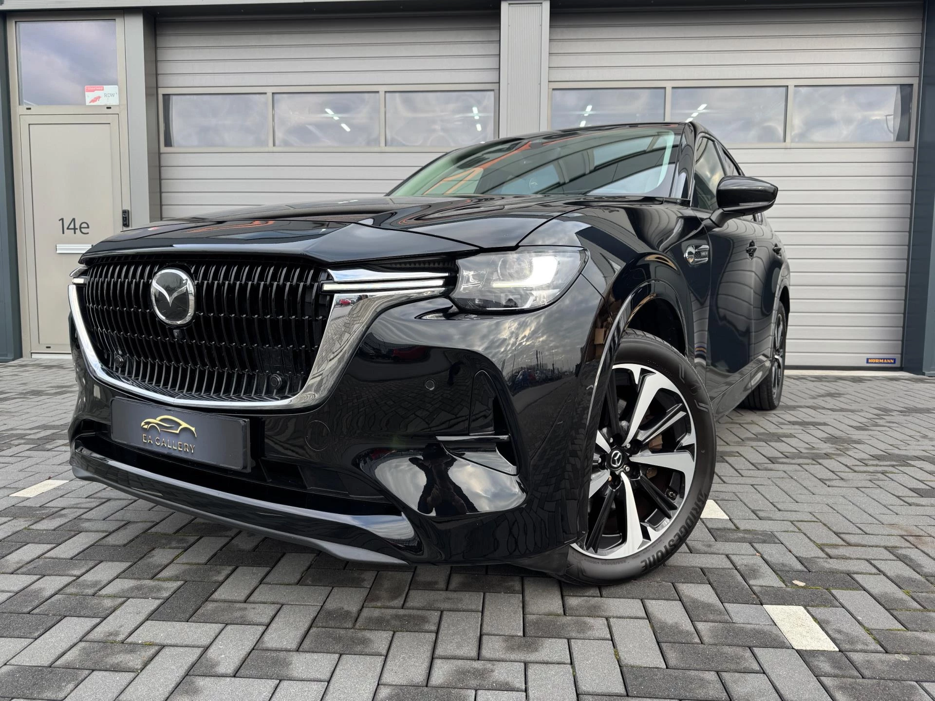 Hoofdafbeelding Mazda CX-60